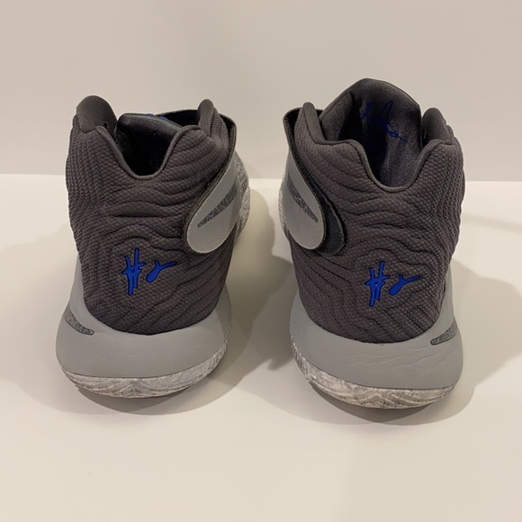 Men’s Kyrie 2 “Omega” - Size 12 - Picture 7 of 8